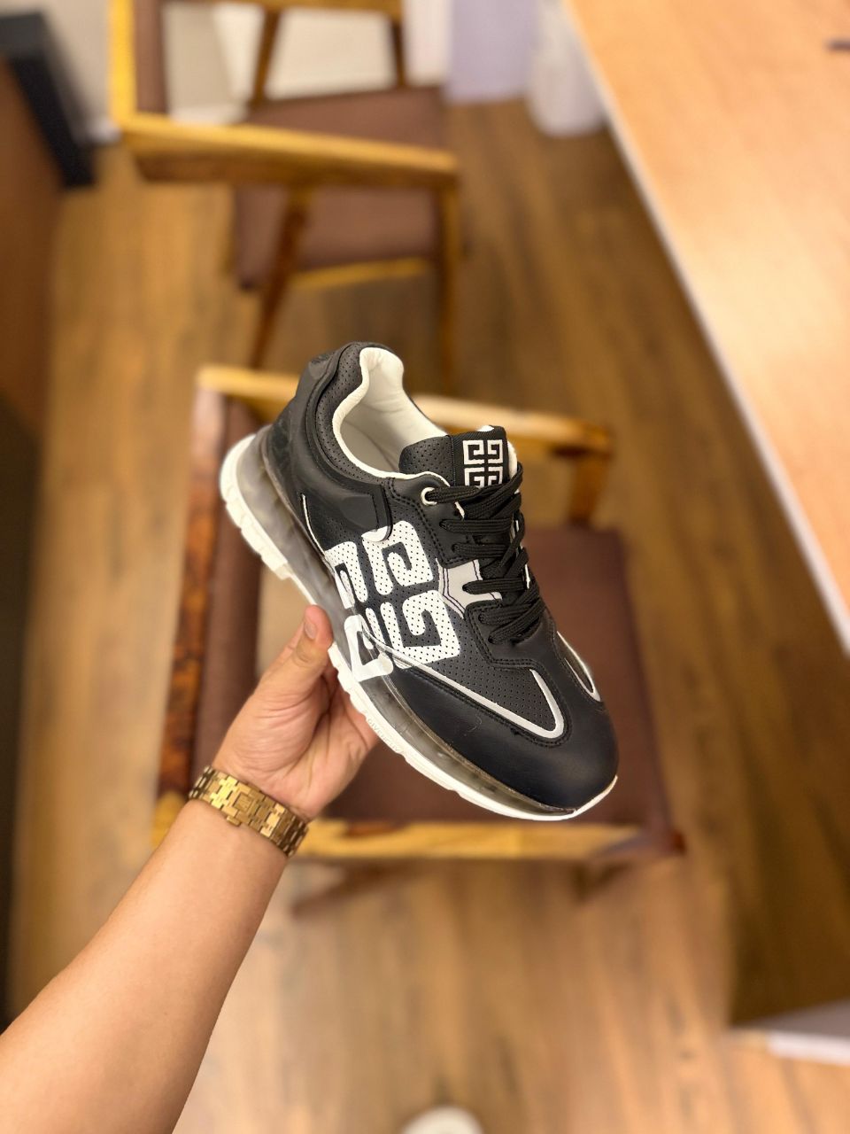 Givenchy luxury sneaker