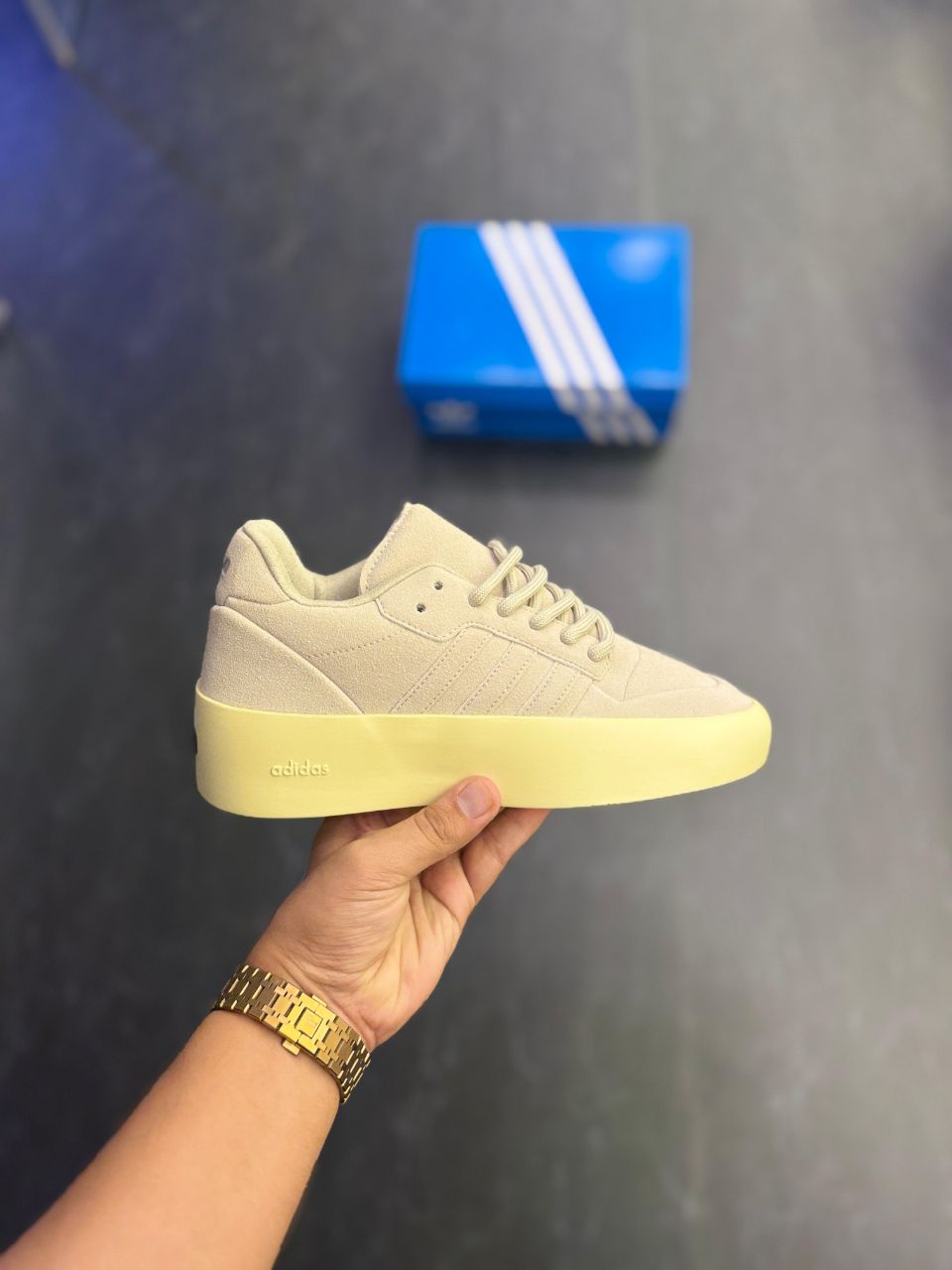 ADDIDAS FEAR OF GOD LOW WHITE