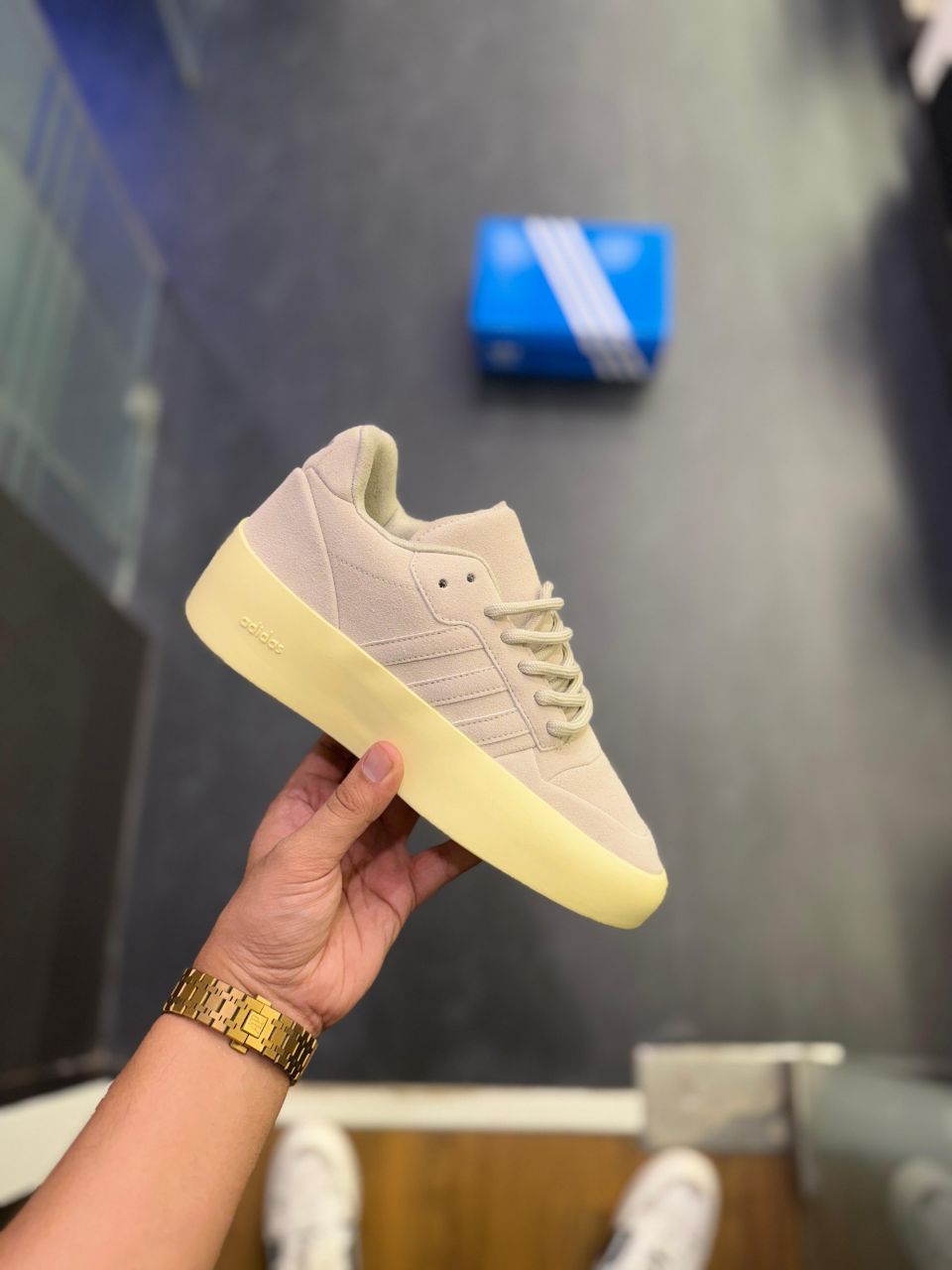 ADDIDAS FEAR OF GOD LOW WHITE