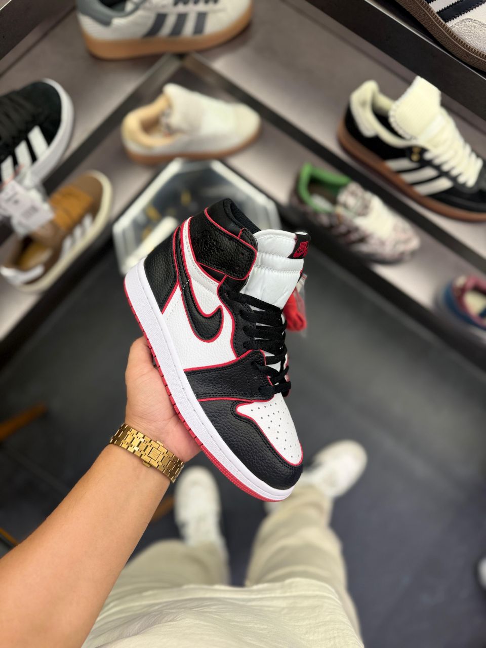 Air Jordan 1 Retro High OG “Black Toe Red Outline”